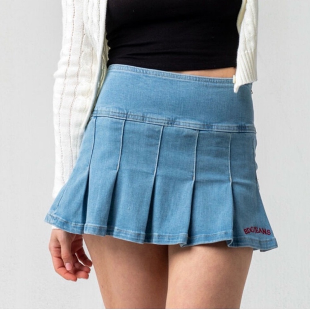 BDG Urban Outfitters Jean Denim
Kilt Mini Skirt Womens
